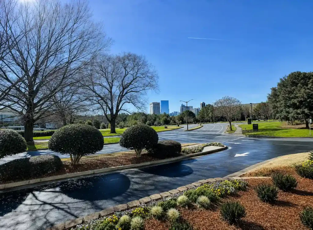 Reliable Brookhaven Commercial Movers for Local Shops